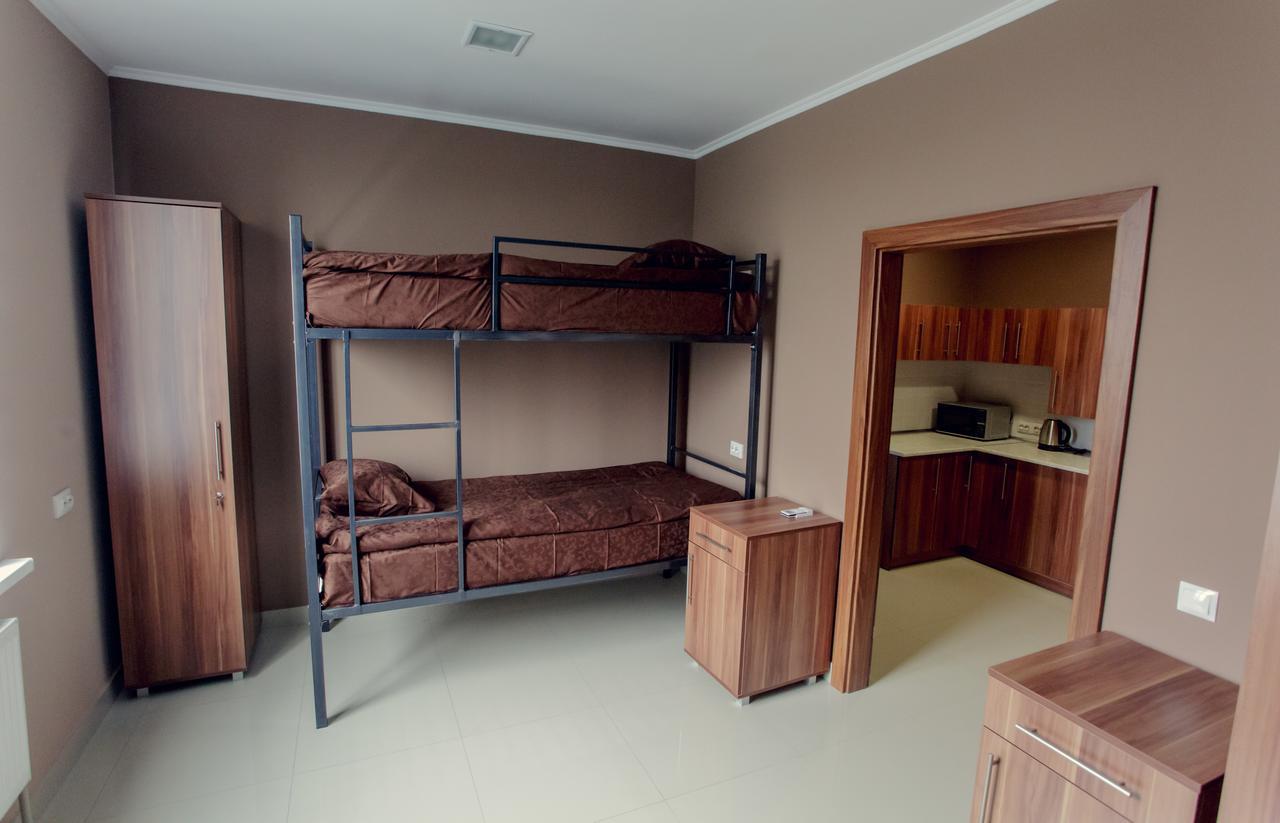 Hostel Bvt Brest Extérieur photo